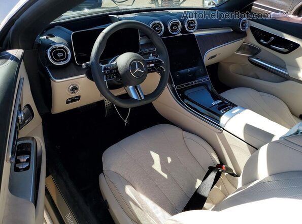 W1KMK4HB0TF098916 2026 MERCEDES-BENZ CLE White Widok deski rozdzielczej