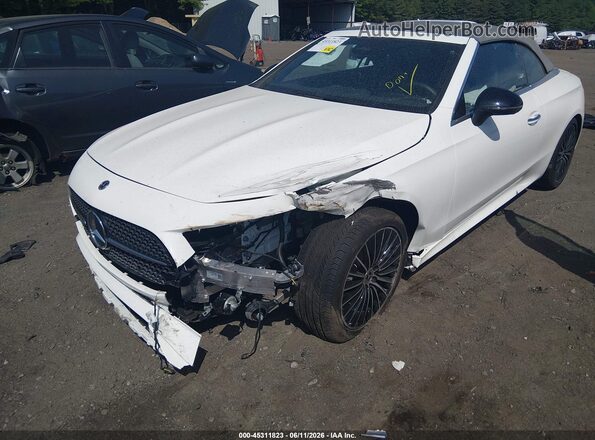 W1KMK4HB5RF038736 2024 MERCEDES-BENZ CLE 300 White Widok z przodu