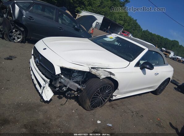 W1KMK4HB5RF038736 2024 MERCEDES-BENZ CLE 300 White Widok wnętrza 360 stopni