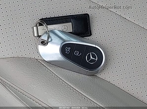 W1KMK4HB7SF055348 2025 MERCEDES-BENZ CLE 300 White Widok deski rozdzielczej