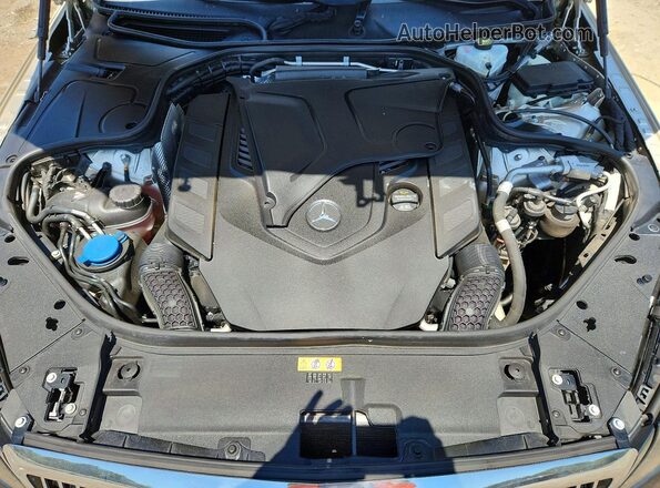 W1KUX8GB4LA551877 2020 MERCEDES-BENZ S Two Tone Widok wnętrza z tyłu