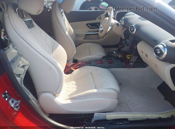 W1KVK8AB5NF000861 2022 MERCEDES-BENZ AMG SL 55 Красный Вид салона спереди