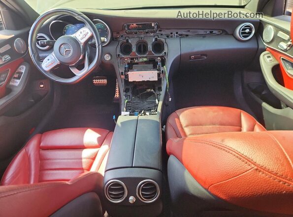 W1KWF8DB4MR613152 2021 MERCEDES-BENZ C Черный 