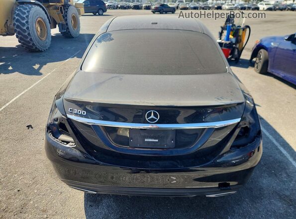 W1KWF8DB4MR613152 2021 MERCEDES-BENZ C Черный 