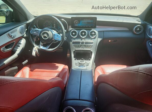 W1KWF8DB5LR591497 2020 MERCEDES-BENZ C Черный Вид панели приборов