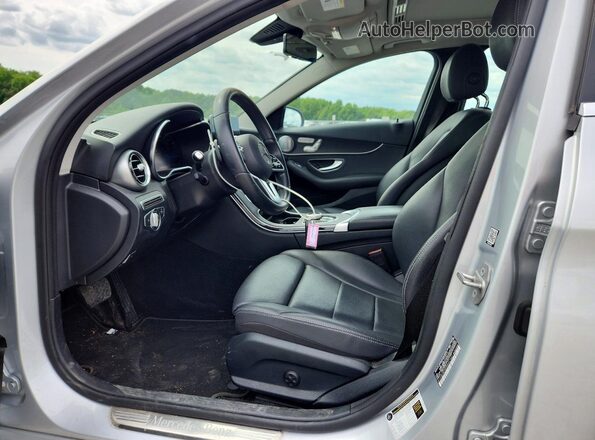 W1KWF8DBXMR621627 2021 MERCEDES-BENZ C Серебряный 
