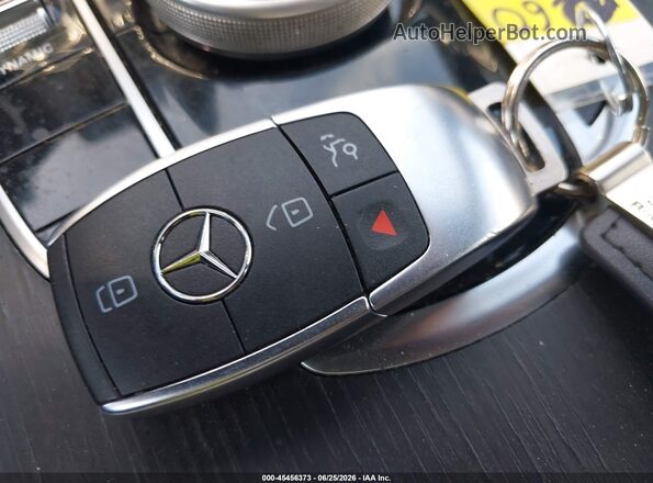 W1KWF8EB1MR651825 2021 MERCEDES-BENZ C-CLASS Silver Առջևի վահանակի տեսք