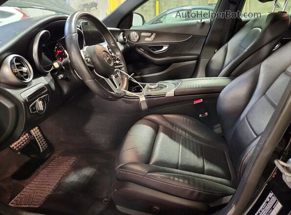 W1KWF8EB4LR575001 2020 MERCEDES-BENZ C Black 