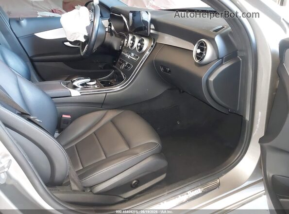 W1KWF8EB6MR642666 2021 MERCEDES-BENZ C-CLASS Желто-коричневый Вид салона спереди