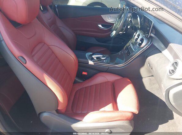 W1KWJ6EB0PG118108 2023 MERCEDES-BENZ AMG C 43 Black Front interior view