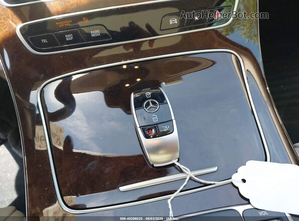 W1KZF5KB3NB084916 2022 MERCEDES-BENZ E-CLASS Silver Вид панелі приладів