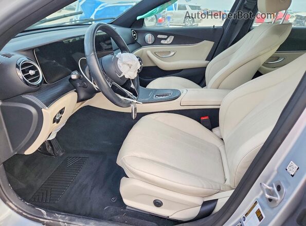 W1KZF5KB7MA881979 2021 MERCEDES-BENZ E Silver Widok wnętrza z przodu