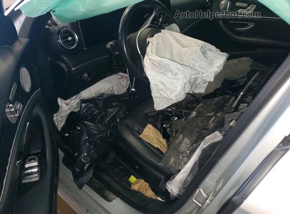 W1KZF6JB2LA801767 2020 MERCEDES-BENZ E Silver Вид панелі приладів