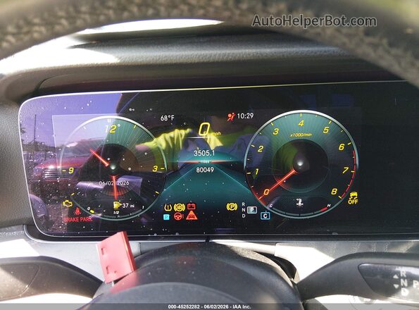 W1KZF8DB3MA888572 2021 MERCEDES-BENZ E-CLASS Black Widok tylnych siedzeń