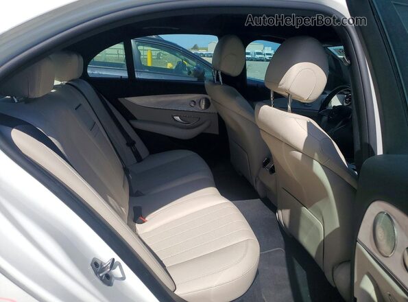 W1KZF8DB3NB086227 2022 MERCEDES-BENZ E White Rear seats view