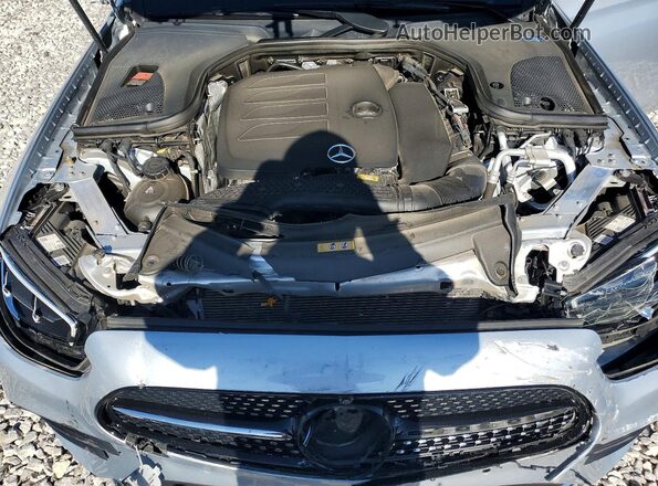 W1KZF8DB5NB055917 2022 MERCEDES-BENZ E Серебряный Вид задней части салона