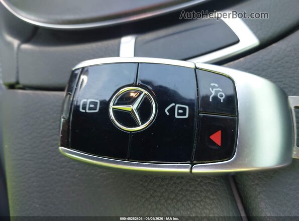 W1KZF8DB8NB091438 2022 MERCEDES-BENZ E-CLASS Silver Dashboard view
