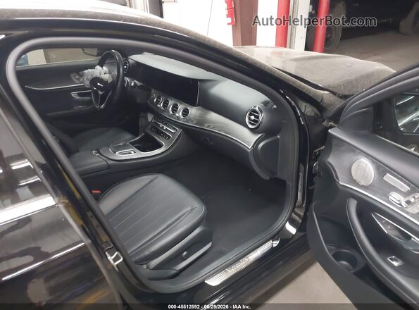 W1KZF8DB9MA994511 2021 MERCEDES-BENZ E-CLASS Black Widok wnętrza z przodu