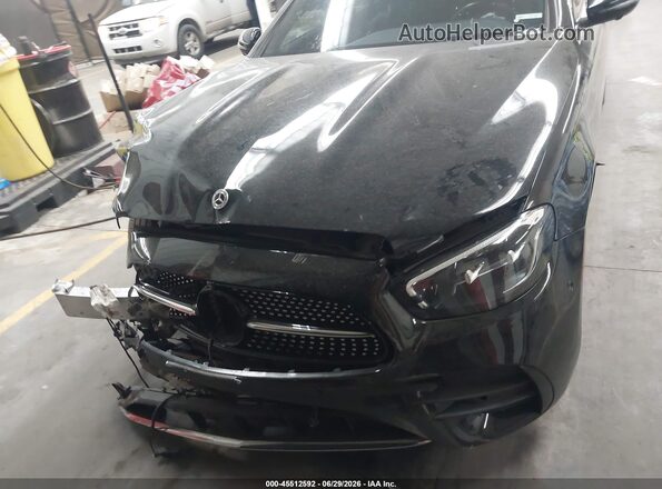 W1KZF8DB9MA994511 2021 MERCEDES-BENZ E-CLASS Black Widok z przodu