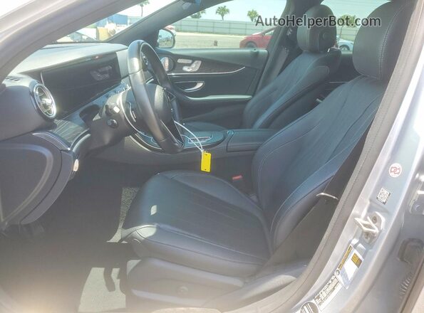 W1KZF8DB9NB088077 2022 MERCEDES-BENZ E Silver Widok wnętrza z przodu