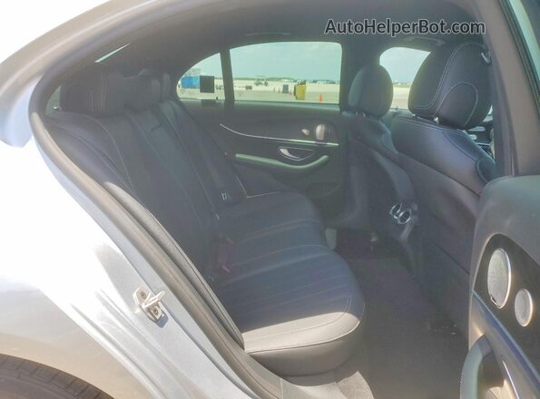 W1KZF8DB9NB088077 2022 MERCEDES-BENZ E Silver Widok tylnych siedzeń