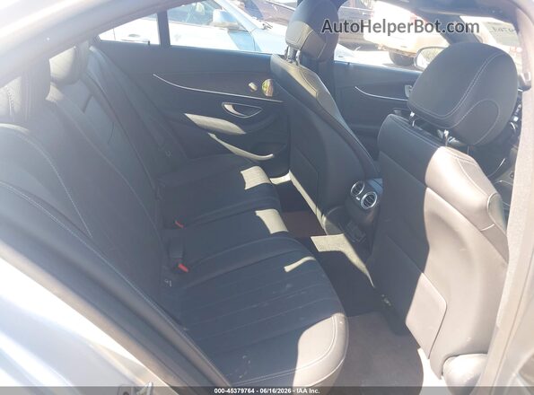 W1KZF8EB1NB096740 2022 MERCEDES-BENZ E-CLASS Silver Widok naklejki z numerem VIN