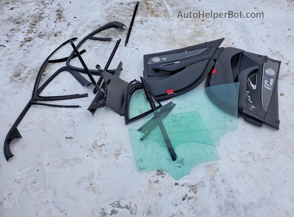 W1KZF8EB3MA881233 2021 MERCEDES-BENZ E Black Widok komory silnika