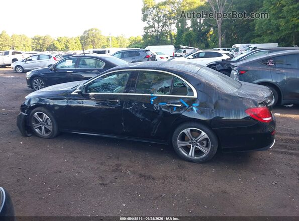 W1KZF8EB6LA813670 2020 MERCEDES-BENZ E-CLASS Black Widok wnętrza 360 stopni