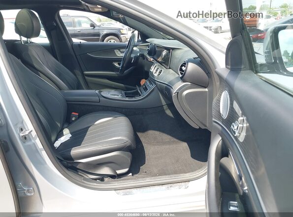 W1KZF8EB6MA872901 2021 MERCEDES-BENZ E-CLASS Silver Front interior view