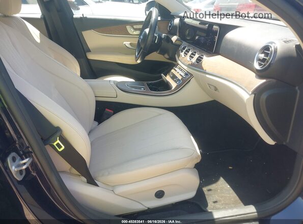 W1KZF8EB9MA919922 2021 MERCEDES-BENZ E-CLASS Blue Front interior view
