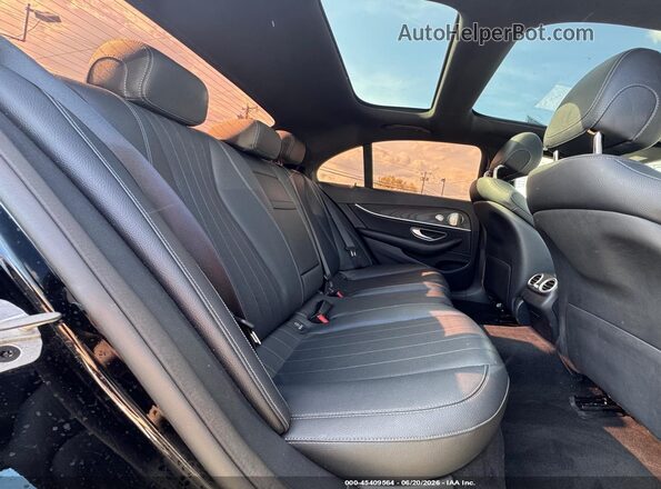 W1KZF8EBXNB029411 2022 MERCEDES-BENZ E-CLASS Черный Вид спереди