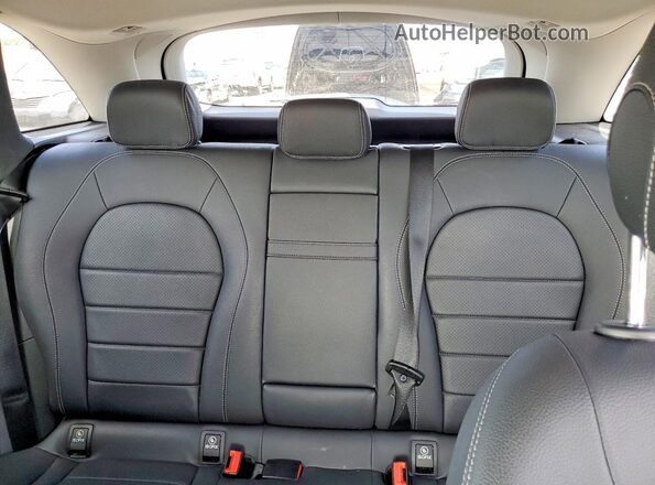 W1N0G8DB4LF762070 2020 MERCEDES-BENZ GLC-CLASS Gray Widok tylnych siedzeń