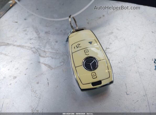 W1N0G8DB7MF930964 2021 MERCEDES-BENZ GLC 300 White Widok deski rozdzielczej