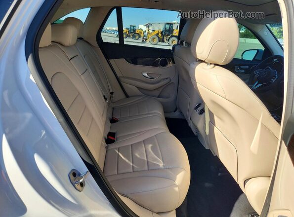 W1N0G8DB8NG077728 2022 MERCEDES-BENZ GLC-CLASS Белый Вид задних сидений