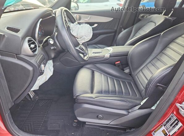 W1N0G8EB2MF911303 2021 MERCEDES-BENZ GLC-CLASS Red Вид салону спереду