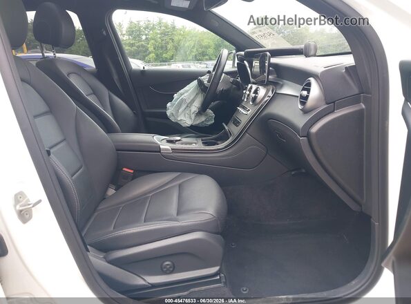 W1N0G8EB2MV281868 2021 MERCEDES-BENZ GLC 300 Белый Вид салона спереди
