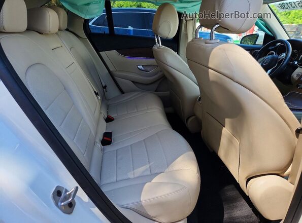 W1N0G8EB2NV384340 2022 MERCEDES-BENZ GLC-CLASS White Вид задньої частини салону