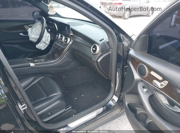 W1N0G8EB3LF786570 2020 MERCEDES-BENZ GLC 300 Black Front interior view