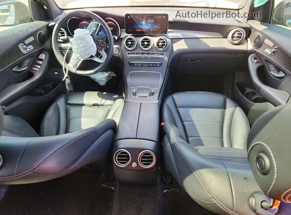W1N0G8EB3LF816330 2020 MERCEDES-BENZ GLC-CLASS Black Widok deski rozdzielczej