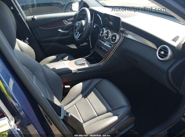 W1N0G8EB3NG082950 2022 MERCEDES-BENZ GLC 300 Dark Blue Սալոնի դիմացի տեսք