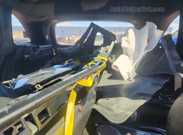 W1N0G8EB4MF919323 2021 MERCEDES-BENZ GLC-CLASS Silver Vista de los asientos traseros