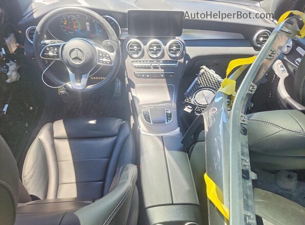 W1N0G8EB4MF919323 2021 MERCEDES-BENZ GLC-CLASS Silver Vista del salpicadero