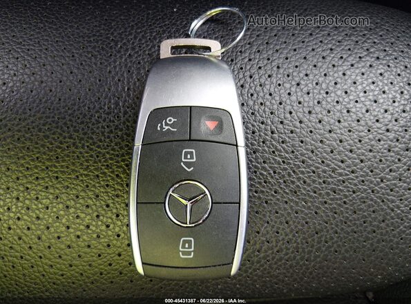 W1N0G8EB5LV253660 2020 MERCEDES-BENZ GLC 300 White წინა პანელის ხედი