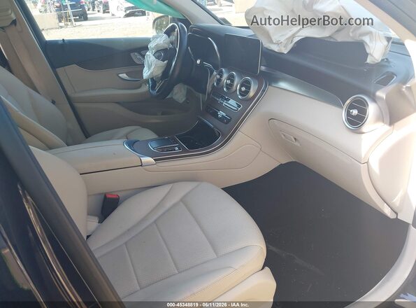 W1N0G8EB9NG120438 2022 MERCEDES-BENZ GLC 300 Blue Widok wnętrza z przodu