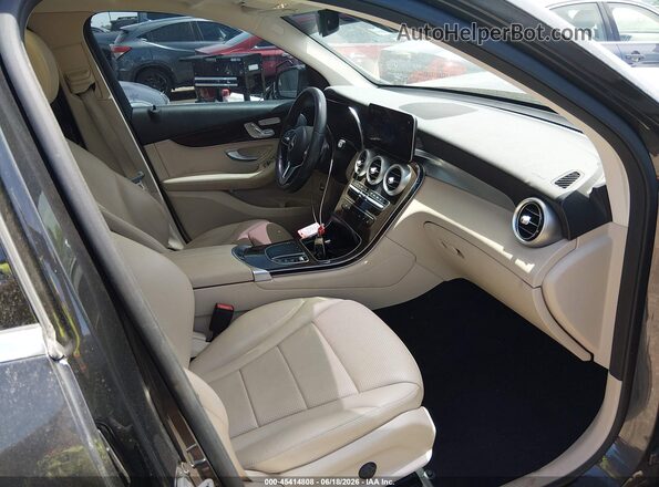 W1N0G8EBXMV272951 2021 MERCEDES-BENZ GLC 300 Black Вид салону спереду