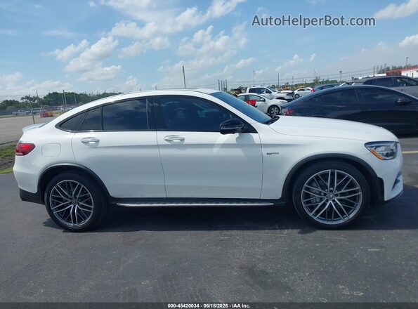 W1N0J6EB0MF949201 2021 MERCEDES-BENZ AMG GLE 43 COUPE White Սալոնի հետևի տեսք