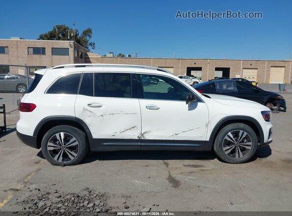 W1N4M4GB9SW400460 2025 MERCEDES-BENZ GLB-CLASS White Սալոնի հետևի տեսք