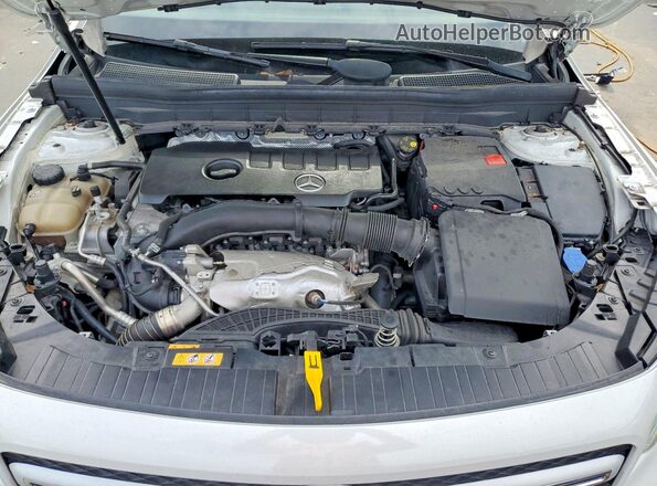 W1N4M4HB2LW028024 2020 MERCEDES-BENZ GLB-CLASS White Շարժիչի բաժամունքի տեսք