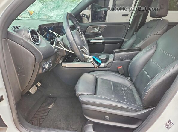 W1N4M4HB2MW104701 2021 MERCEDES-BENZ GLB-CLASS White Սալոնի դիմացի տեսք