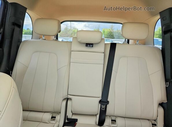 W1N4M4HB2MW158323 2021 MERCEDES-BENZ GLB-CLASS Black Widok tylnych siedzeń